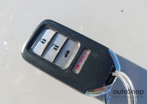 2013 Honda Accord Ex-L z USA, uszkodzony, nr VIN 1HGCR2F8XDA057142